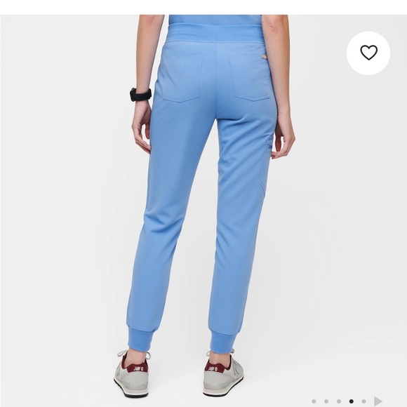 Figs Scrubs Technical Collection Zamora Jogger size medium petite - Picture 14 of 14